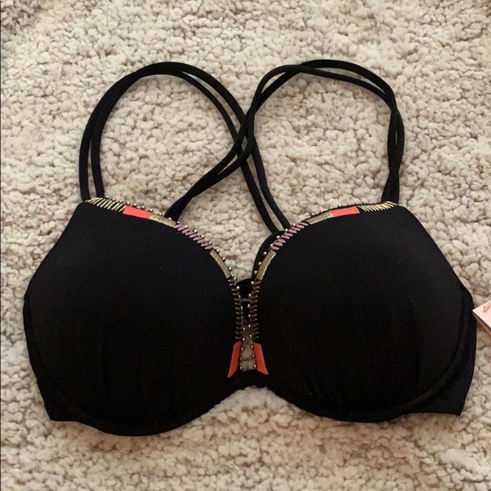 NWT Victoria’s Secret Push-up Bikini Top